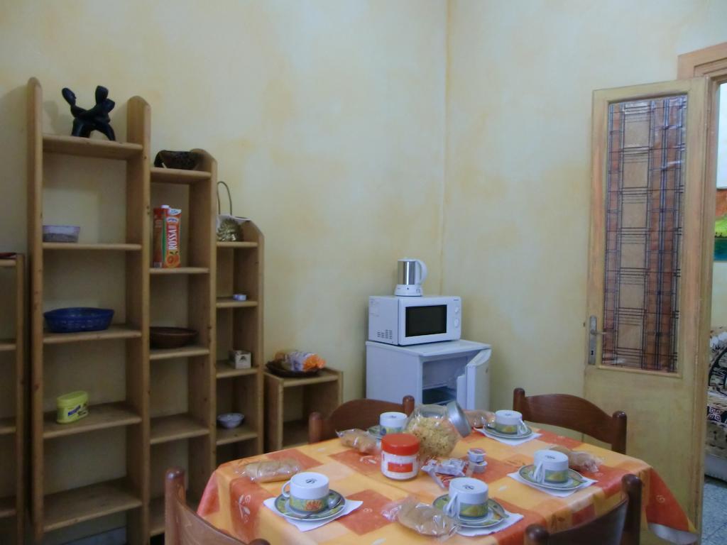 Momi Bed And Breakfast Roma Phòng bức ảnh
