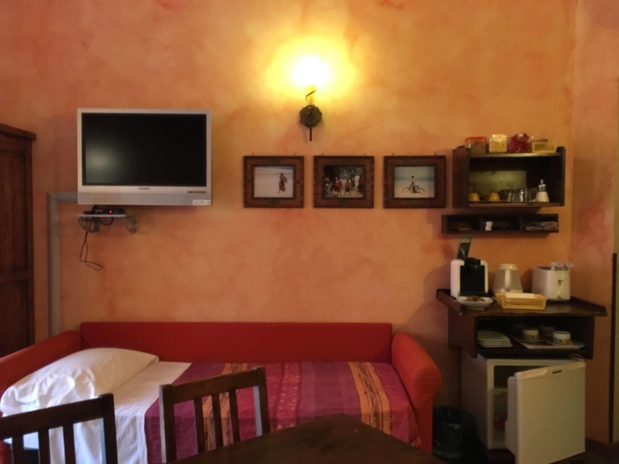 Momi Bed And Breakfast Roma Ngoại thất bức ảnh